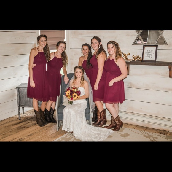 Wedding Dress! - Picture 2 of 5